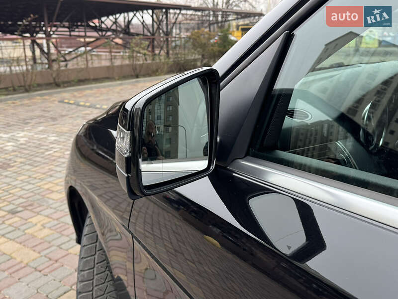 Внедорожник / Кроссовер Mercedes-Benz M-Class 2013 в Одессе
