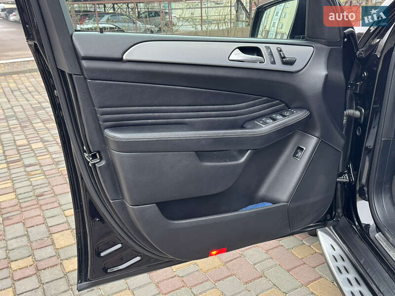 Внедорожник / Кроссовер Mercedes-Benz M-Class 2013 в Одессе