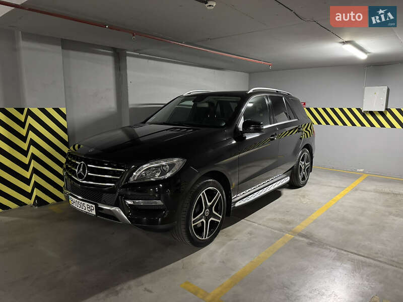 Внедорожник / Кроссовер Mercedes-Benz M-Class 2013 в Одессе
