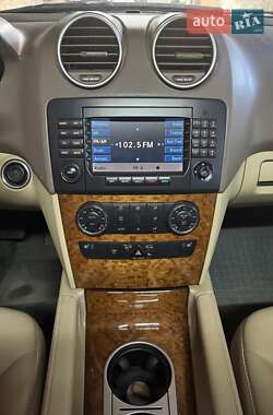 Внедорожник / Кроссовер Mercedes-Benz M-Class 2007 в 