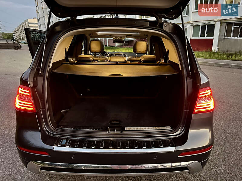 Позашляховик / Кросовер Mercedes-Benz M-Class 2013 в Харкові