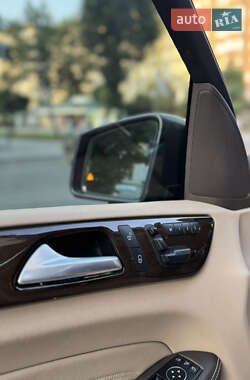 Внедорожник / Кроссовер Mercedes-Benz M-Class 2014 в 