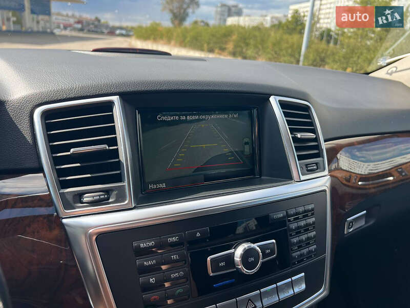 Внедорожник / Кроссовер Mercedes-Benz M-Class 2011 в Запорожье