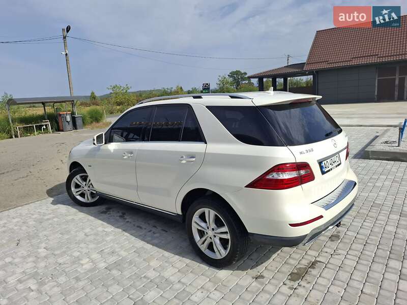 Внедорожник / Кроссовер Mercedes-Benz M-Class 2011 в Виноградове