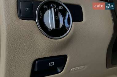 Внедорожник / Кроссовер Mercedes-Benz M-Class 2012 в 