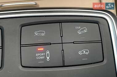 Внедорожник / Кроссовер Mercedes-Benz M-Class 2012 в 