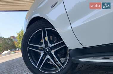 Внедорожник / Кроссовер Mercedes-Benz M-Class 2012 в 