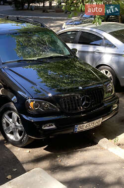 Внедорожник / Кроссовер Mercedes-Benz M-Class 2003 в 