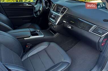 Внедорожник / Кроссовер Mercedes-Benz M-Class 2014 в 