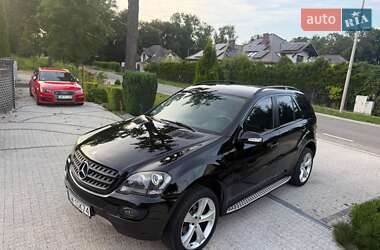 Внедорожник / Кроссовер Mercedes-Benz M-Class 1997 в Запорожье