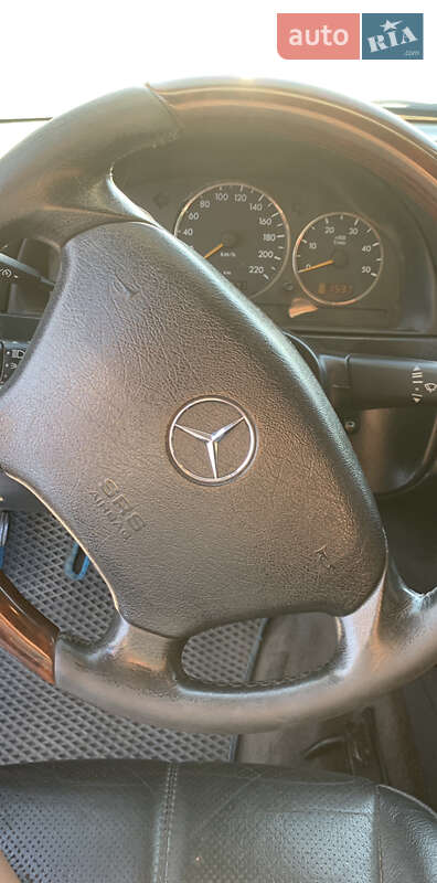 Внедорожник / Кроссовер Mercedes-Benz M-Class 2001 в Белой Церкви
