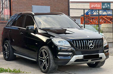 Позашляховик / Кросовер Mercedes-Benz M-Class 2012 в Запоріжжі