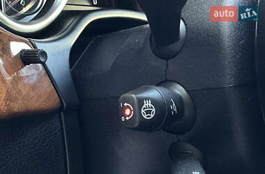 Внедорожник / Кроссовер Mercedes-Benz M-Class 2011 в 