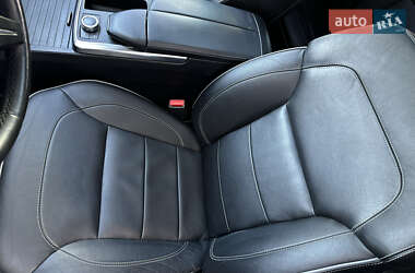 Внедорожник / Кроссовер Mercedes-Benz M-Class 2011 в 