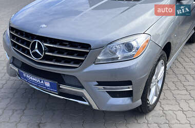 Внедорожник / Кроссовер Mercedes-Benz M-Class 2011 в 