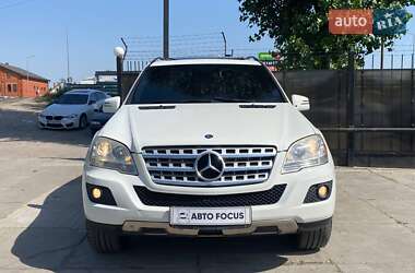 Внедорожник / Кроссовер Mercedes-Benz M-Class 2011 в 