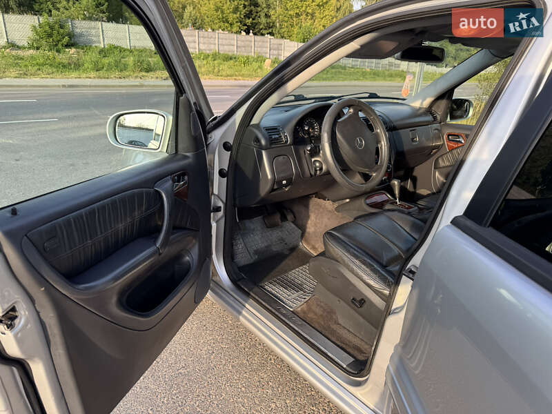 Позашляховик / Кросовер Mercedes-Benz M-Class 2002 в Львові фото 8 Позашляховик / Кросовер Mercedes-Benz M-Class 2002 в Львові