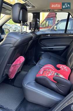 Позашляховик / Кросовер Mercedes-Benz M-Class 2011 в 