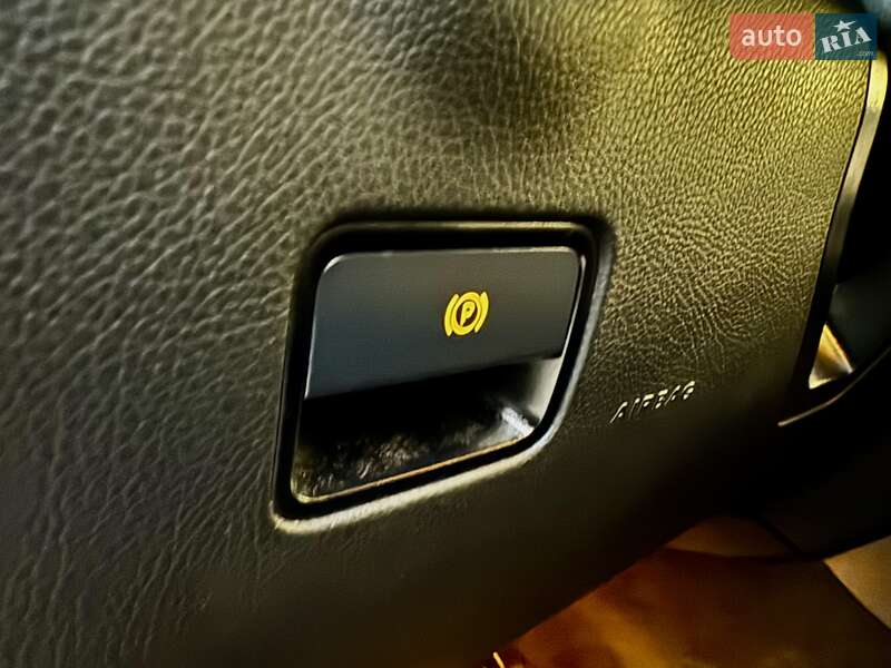 Внедорожник / Кроссовер Mercedes-Benz M-Class 2012 в Одессе