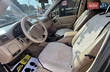 Позашляховик / Кросовер Mercedes-Benz M-Class 2001 в 
