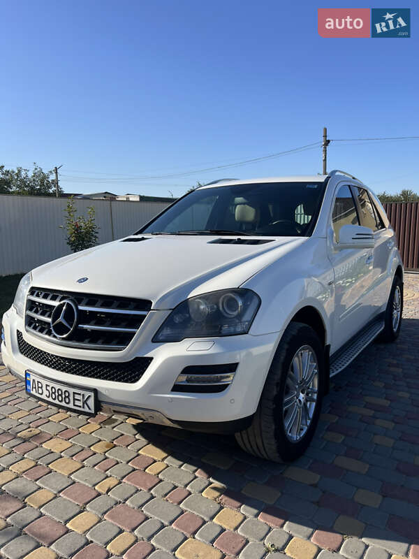 Внедорожник / Кроссовер Mercedes-Benz M-Class 2011 в Гайсине фото 2 Внедорожник / Кроссовер Mercedes-Benz M-Class 2011 в Гайсине