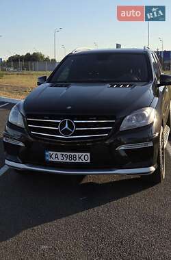 Позашляховик / Кросовер Mercedes-Benz M-Class 2011 в Києві