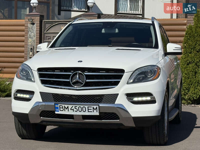 Внедорожник / Кроссовер Mercedes-Benz M-Class 2014 в 