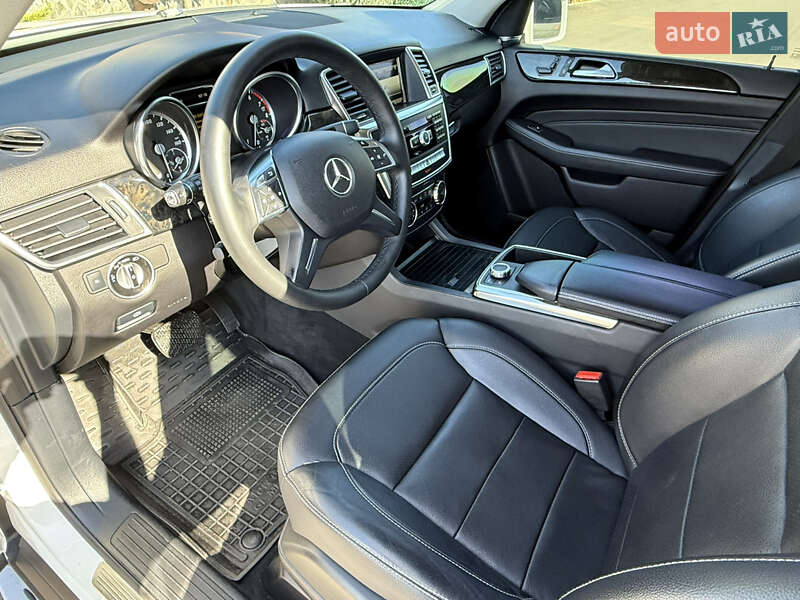 Внедорожник / Кроссовер Mercedes-Benz M-Class 2014 в Киеве фото 51 Внедорожник / Кроссовер Mercedes-Benz M-Class 2014 в Киеве
