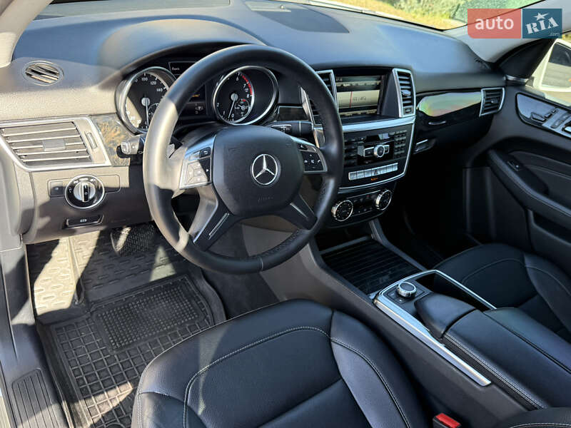 Внедорожник / Кроссовер Mercedes-Benz M-Class 2014 в Киеве фото 55 Внедорожник / Кроссовер Mercedes-Benz M-Class 2014 в Киеве