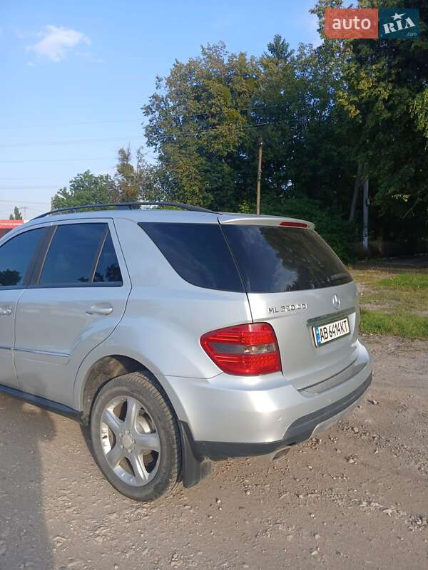 Внедорожник / Кроссовер Mercedes-Benz M-Class 2007 в Крыжополе