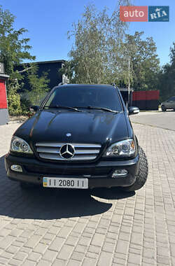 Позашляховик / Кросовер Mercedes-Benz M-Class 2005 в Кривому Розі
