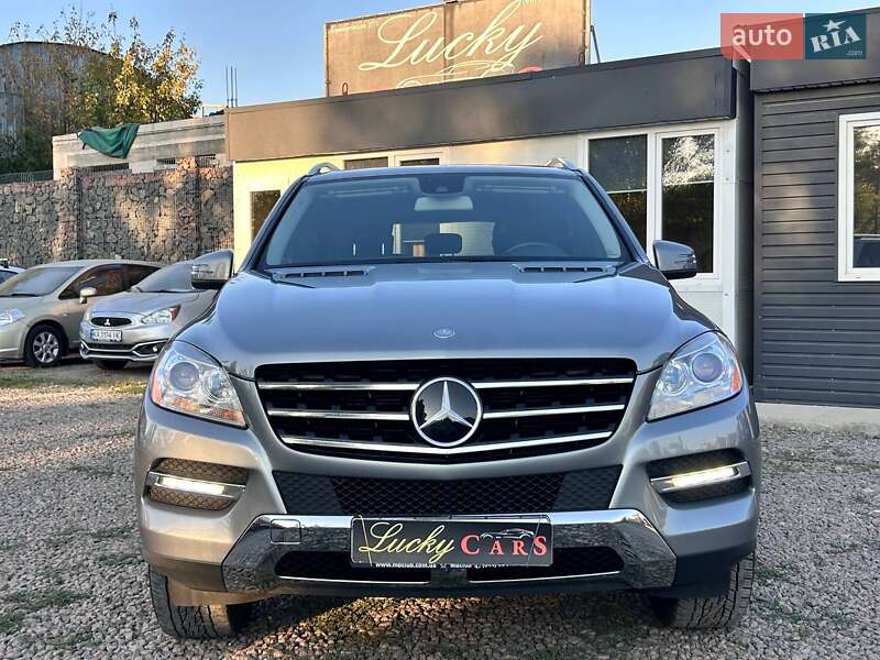 Позашляховик / Кросовер Mercedes-Benz M-Class 2011 в Одесі