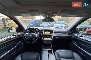 Внедорожник / Кроссовер Mercedes-Benz M-Class 2011 в 