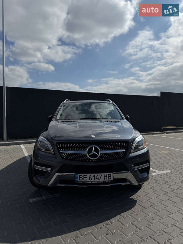 Mercedes-Benz M-Class 2012