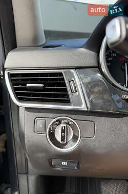 Позашляховик / Кросовер Mercedes-Benz M-Class 2012 в  фото 13 Позашляховик / Кросовер Mercedes-Benz M-Class 2012 в