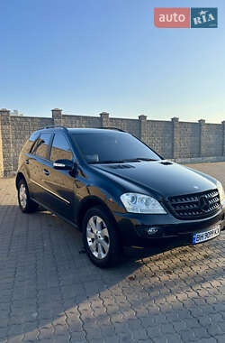 Mercedes-Benz M-Class 2008