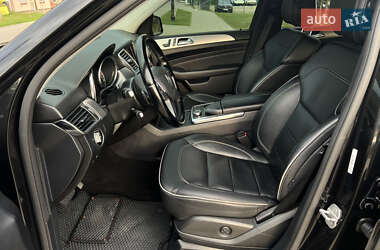 Внедорожник / Кроссовер Mercedes-Benz M-Class 2012 в 