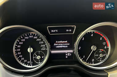 Внедорожник / Кроссовер Mercedes-Benz M-Class 2012 в 