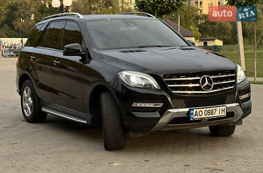 Внедорожник / Кроссовер Mercedes-Benz M-Class 2012 в Сваляве