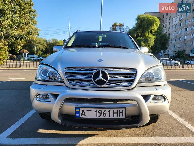 Позашляховик / Кросовер Mercedes-Benz M-Class 2004 в Києві