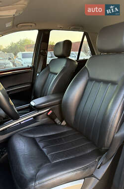 Внедорожник / Кроссовер Mercedes-Benz M-Class 2005 в 