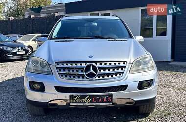 Позашляховик / Кросовер Mercedes-Benz M-Class 2006 в  фото 2 Позашляховик / Кросовер Mercedes-Benz M-Class 2006 в