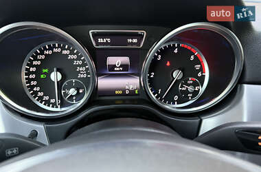 Позашляховик / Кросовер Mercedes-Benz M-Class 2013 в 