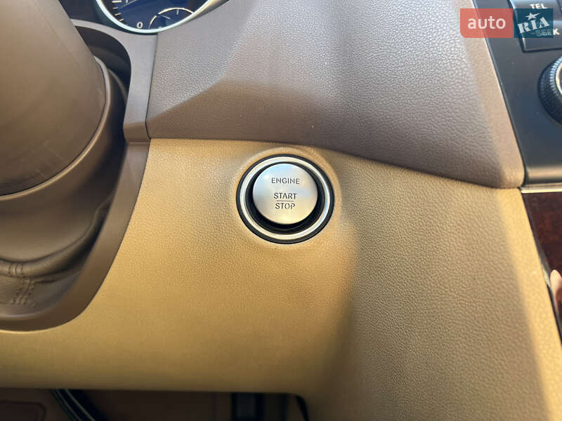 Внедорожник / Кроссовер Mercedes-Benz M-Class 2008 в Киеве