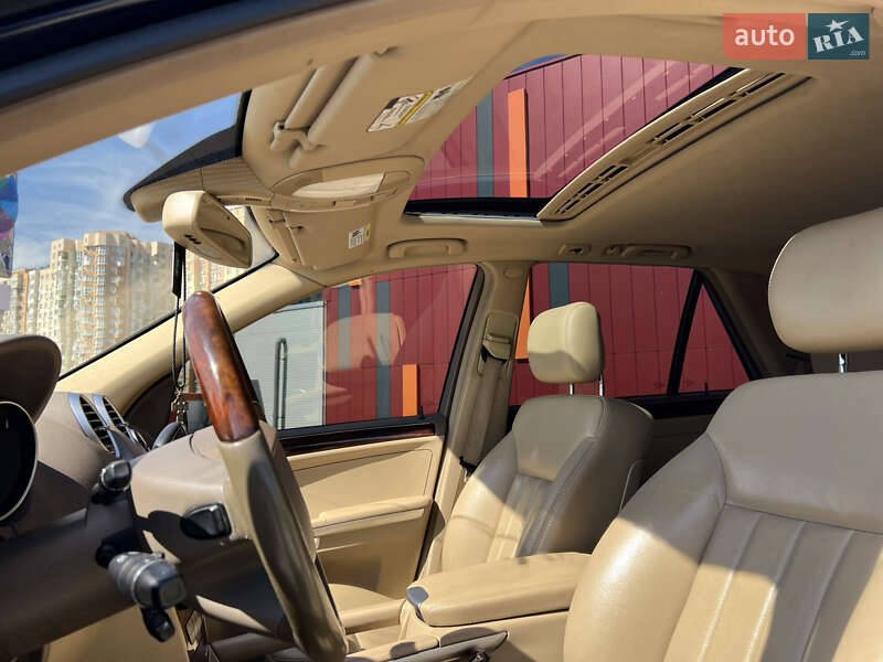 Внедорожник / Кроссовер Mercedes-Benz M-Class 2008 в Киеве