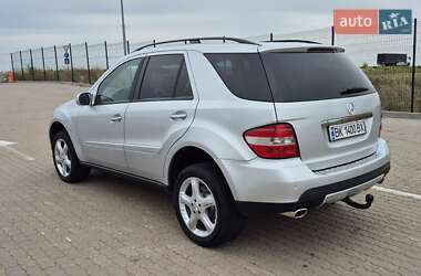 Внедорожник / Кроссовер Mercedes-Benz M-Class 2006 в 