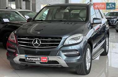 Mercedes-Benz M-Class 2013 Mercedes-Benz M-Class 2013