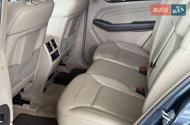 Позашляховик / Кросовер Mercedes-Benz M-Class 2013 в 