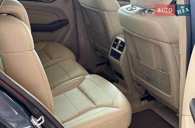 Позашляховик / Кросовер Mercedes-Benz M-Class 2013 в 