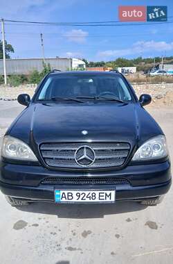 Внедорожник / Кроссовер Mercedes-Benz M-Class 2000 в 